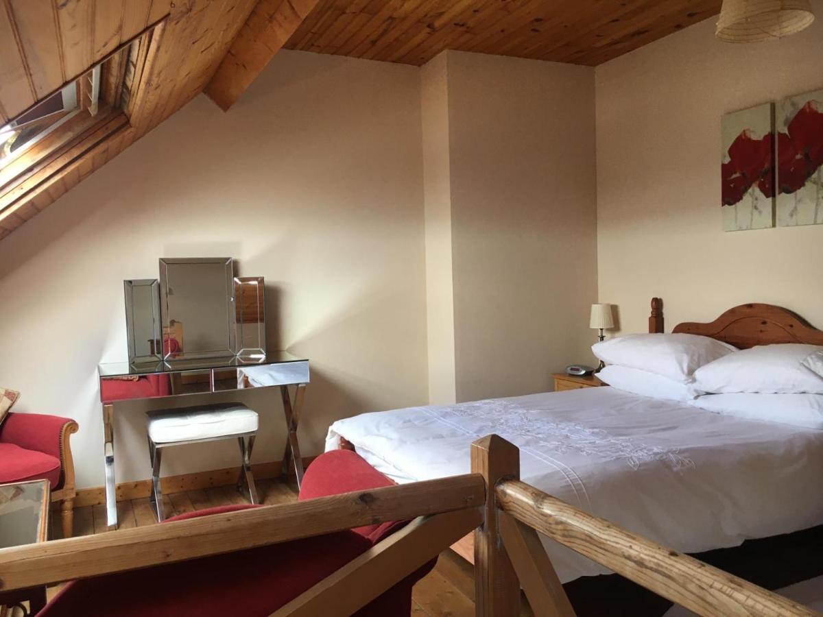 Spacious Quentoinise Town House Saint-Quentin  Dış mekan fotoğraf