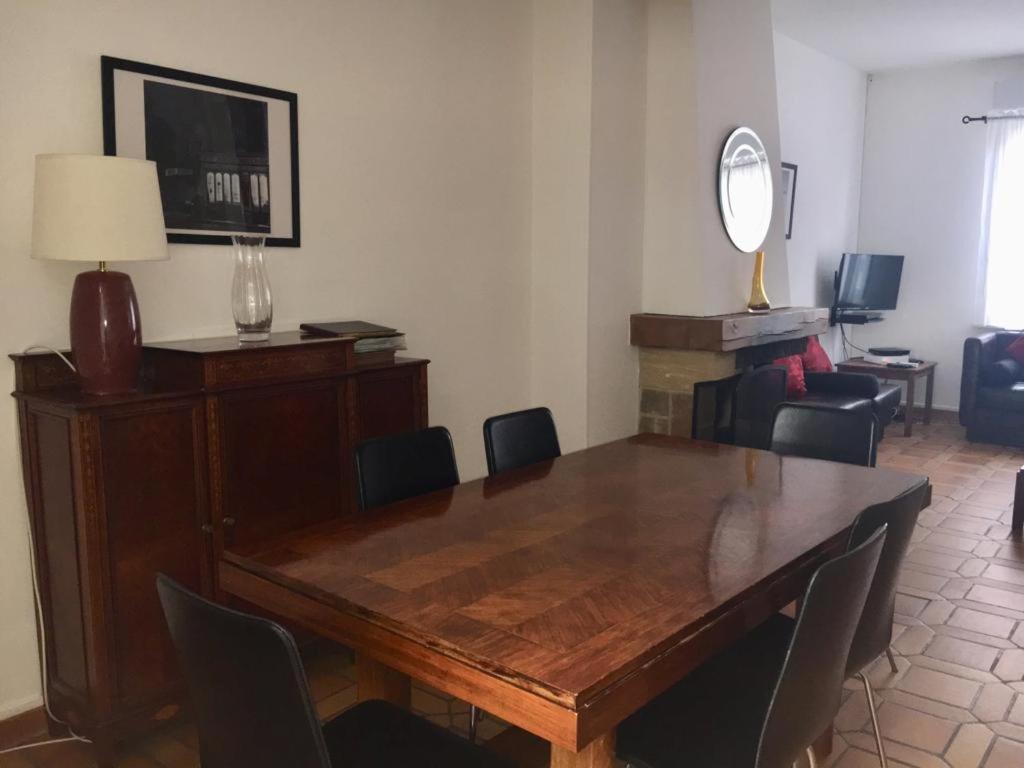 Spacious Quentoinise Town House Saint-Quentin  Dış mekan fotoğraf