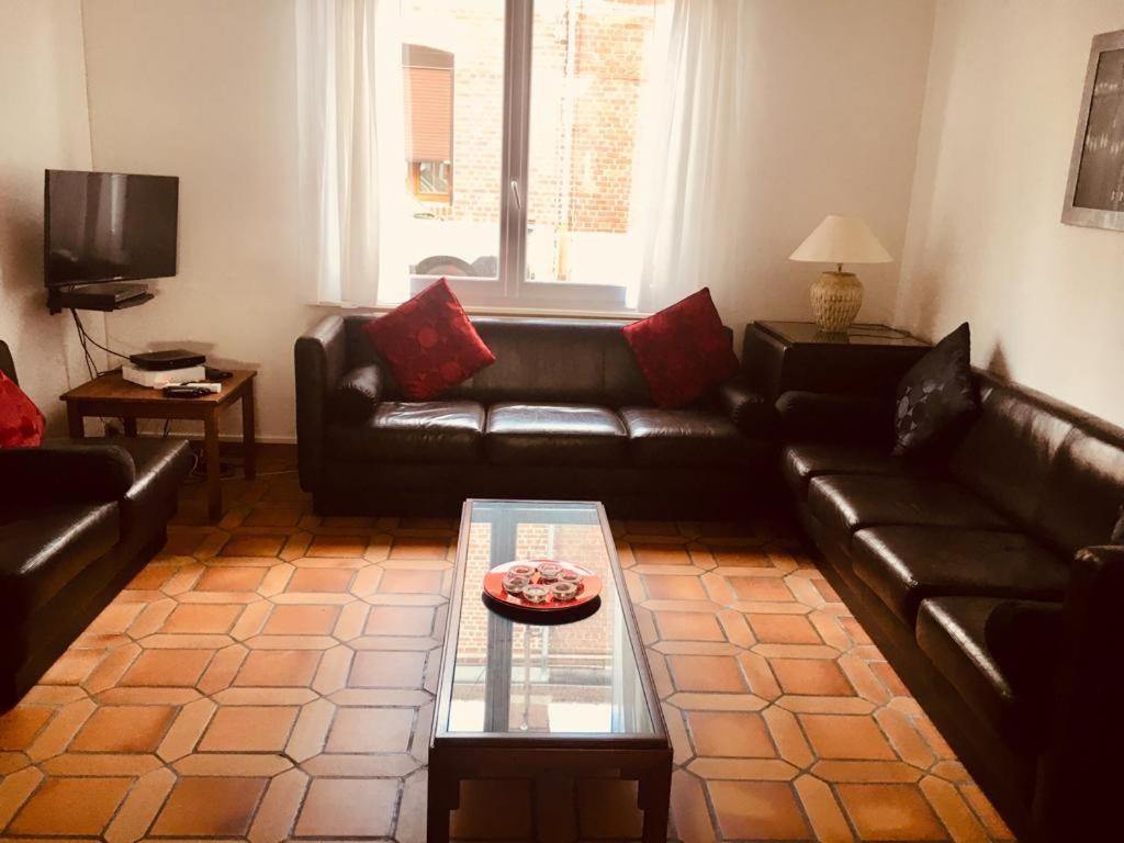 Spacious Quentoinise Town House Saint-Quentin  Dış mekan fotoğraf
